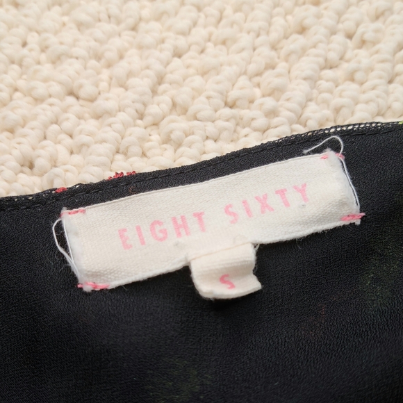 Open shoulder black mesh floral embroidered cami - Picture 5 of 5